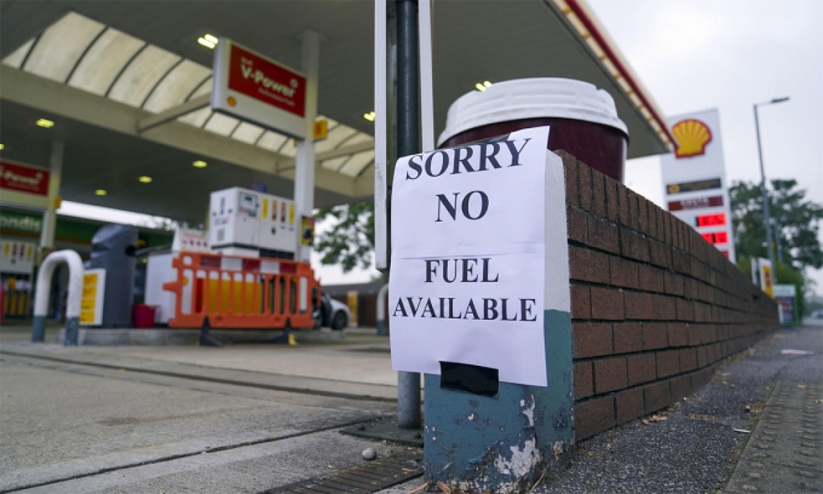 Tình trạng khủng hoảng nhiên liệu ở Anh là do nhu cầu tăng